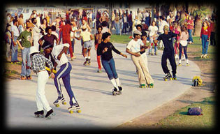 Roller skating in Venice Beach